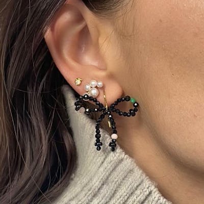 STINE A Jewelry — Lissé Bow Earring Black Dream Colors STINE A Jewelry Lissé Bow Earring Black Dream Colors — Oorbel