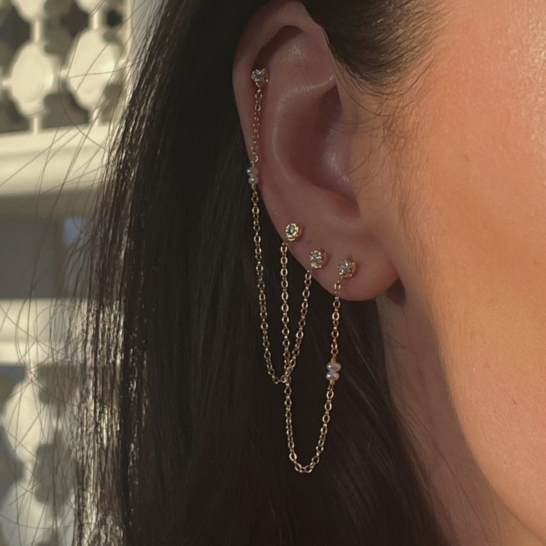 STINE A Jewelry Twin Flow Earring With Stones, Chain & Pearls — Øreringe