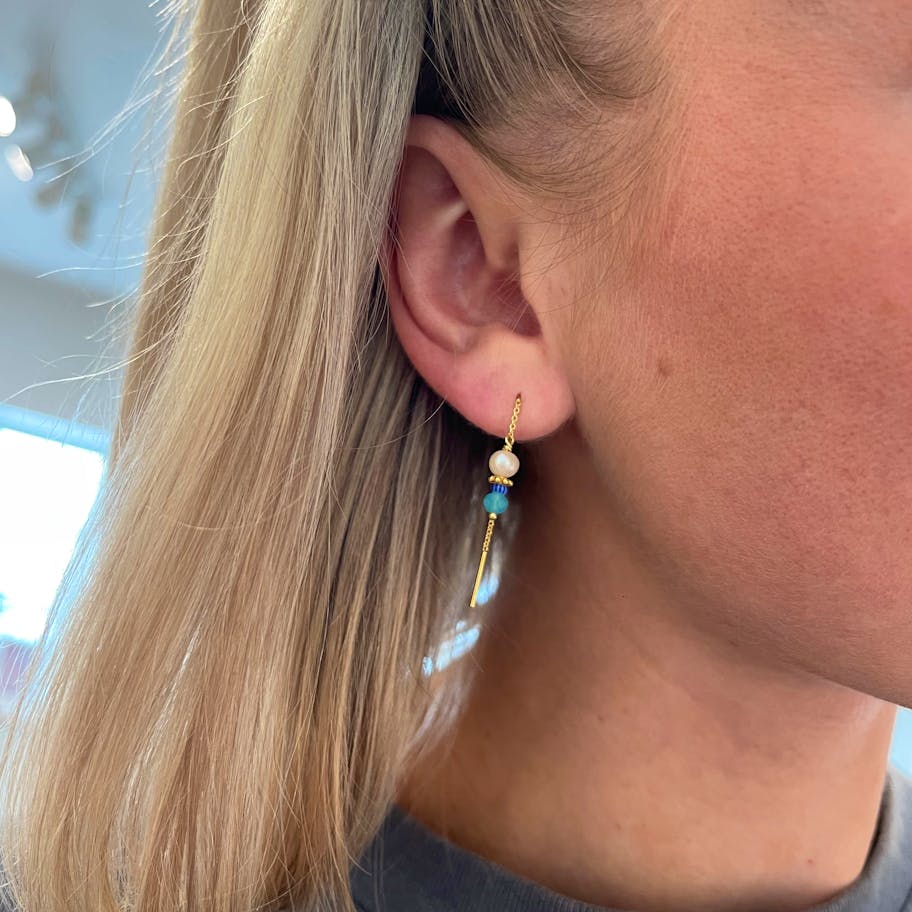 Sistie — Simona Blue Earchains Sistie Simona Blue Earchains — Örhängen