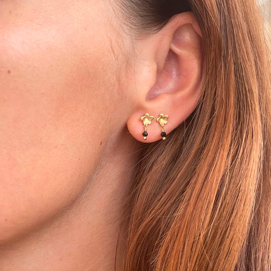 STINE A Jewelry — Tres Petit Garden Flower Earring w/ Black Spinel STINE A Jewelry Tres Petit Garden Flower Earring w/ Black Spinel — Earrings