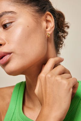 Enamel Copenhagen — Classic Wide Hoops Enamel Copenhagen Classic Wide Hoops — Øreringer
