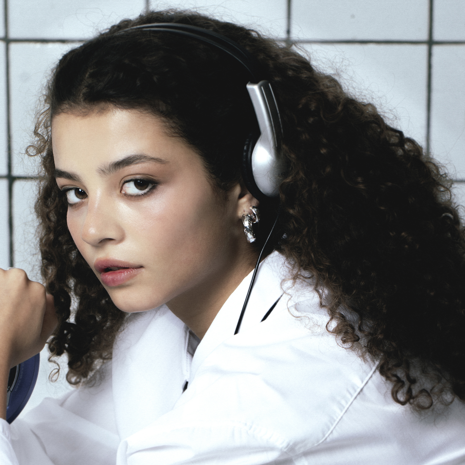 Jane Kønig Bruised Heart Hoop — Korvakorut