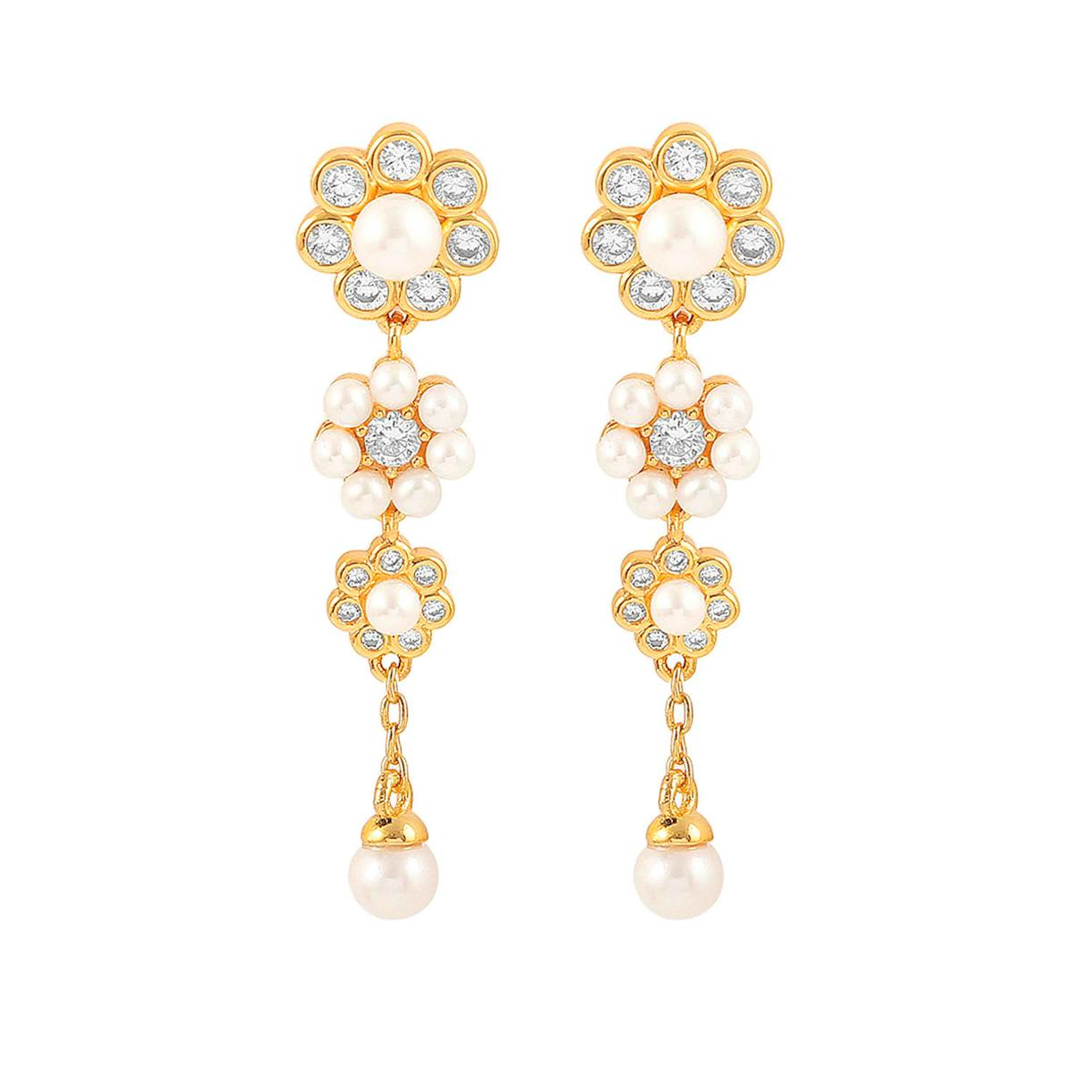 Hultquist Copenhagen — Aya Tripple Flower Earrings Hultquist Copenhagen Aya Tripple Flower Earrings — Øreringer