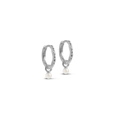 Enamel Copenhagen — Belle Pearl Hoops Enamel Copenhagen Belle Pearl Hoops — Oorbel