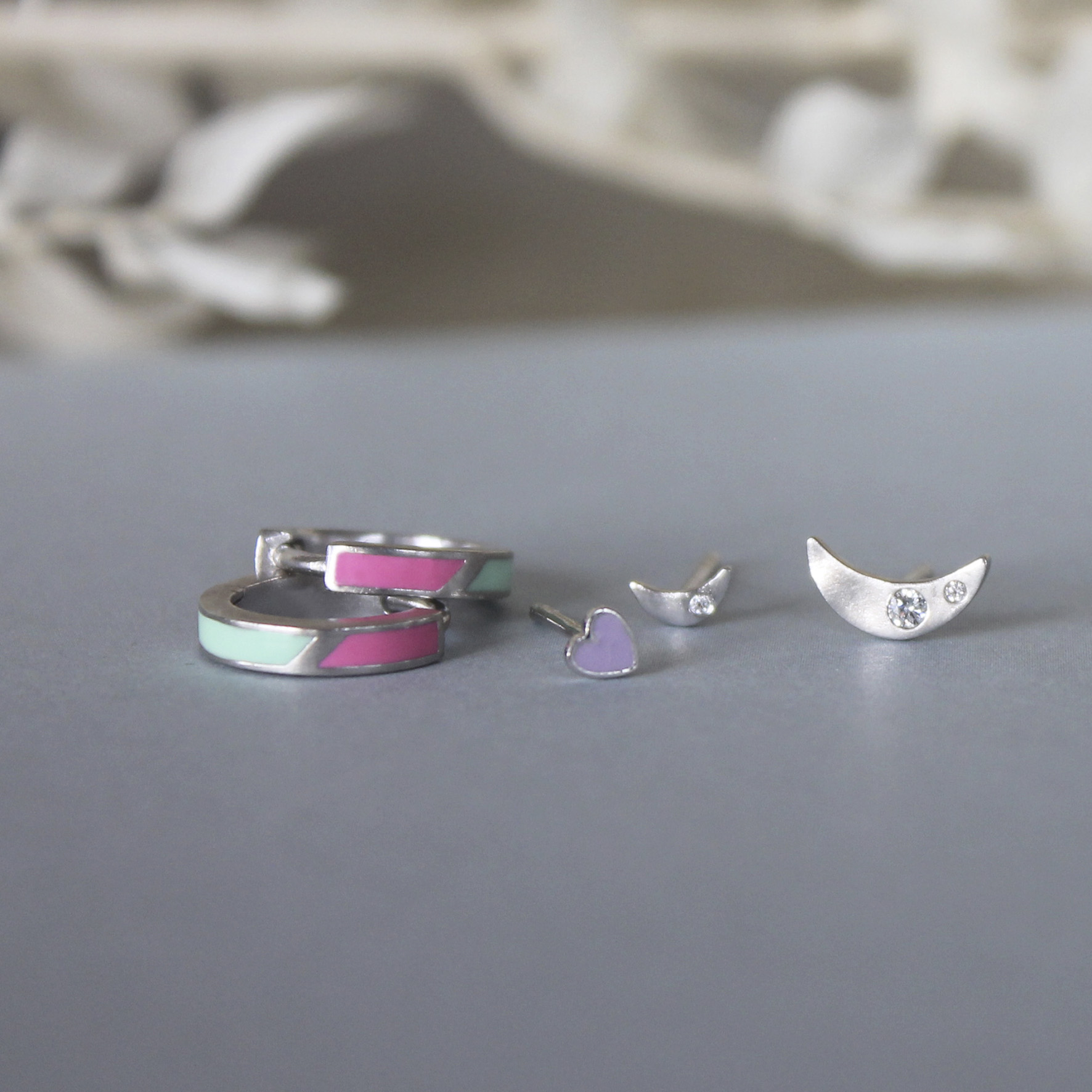 STINE A Jewelry Tout Petit Bella Moon Earstick — Örhängen