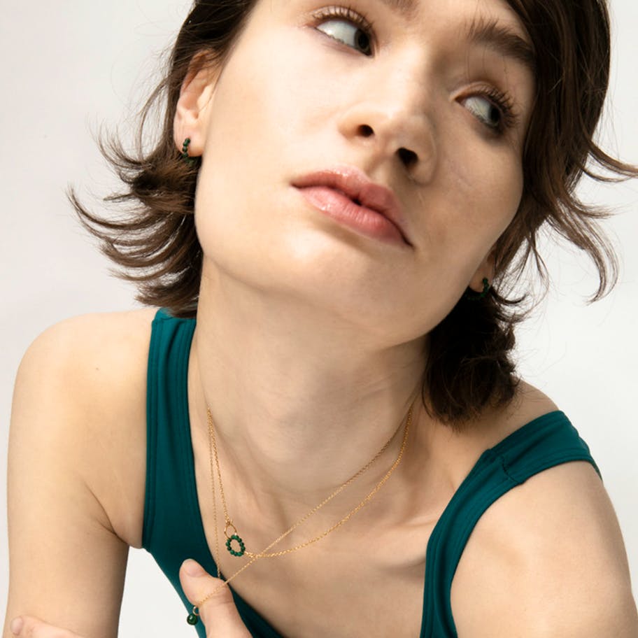 Jane Kønig — Bermuda Malachite Twist Jane Kønig Bermuda Malachite Twist — Øreringer