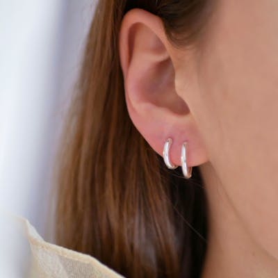 Enamel Copenhagen — Chunky Classic 8 mm Hoops Enamel Copenhagen Chunky Classic 8 mm Hoops — Øreringer