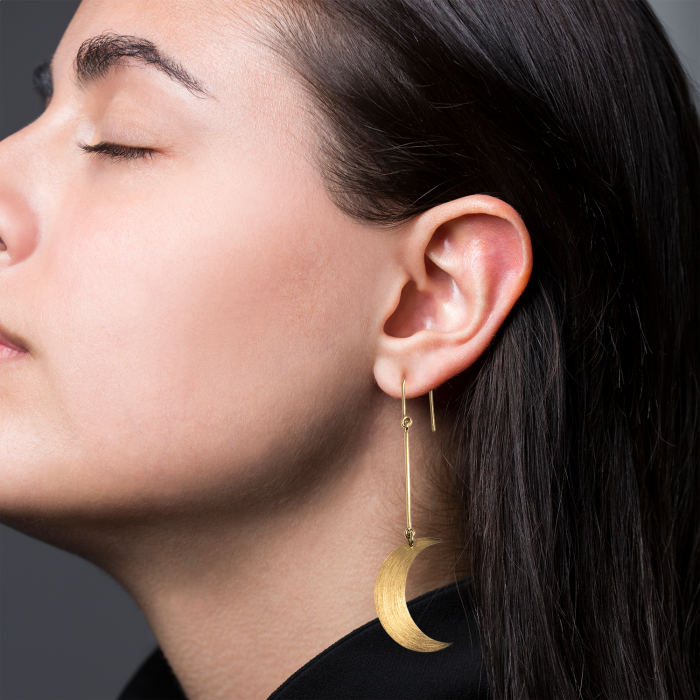 Jane Kønig Half Moon Earring — Korvakorut