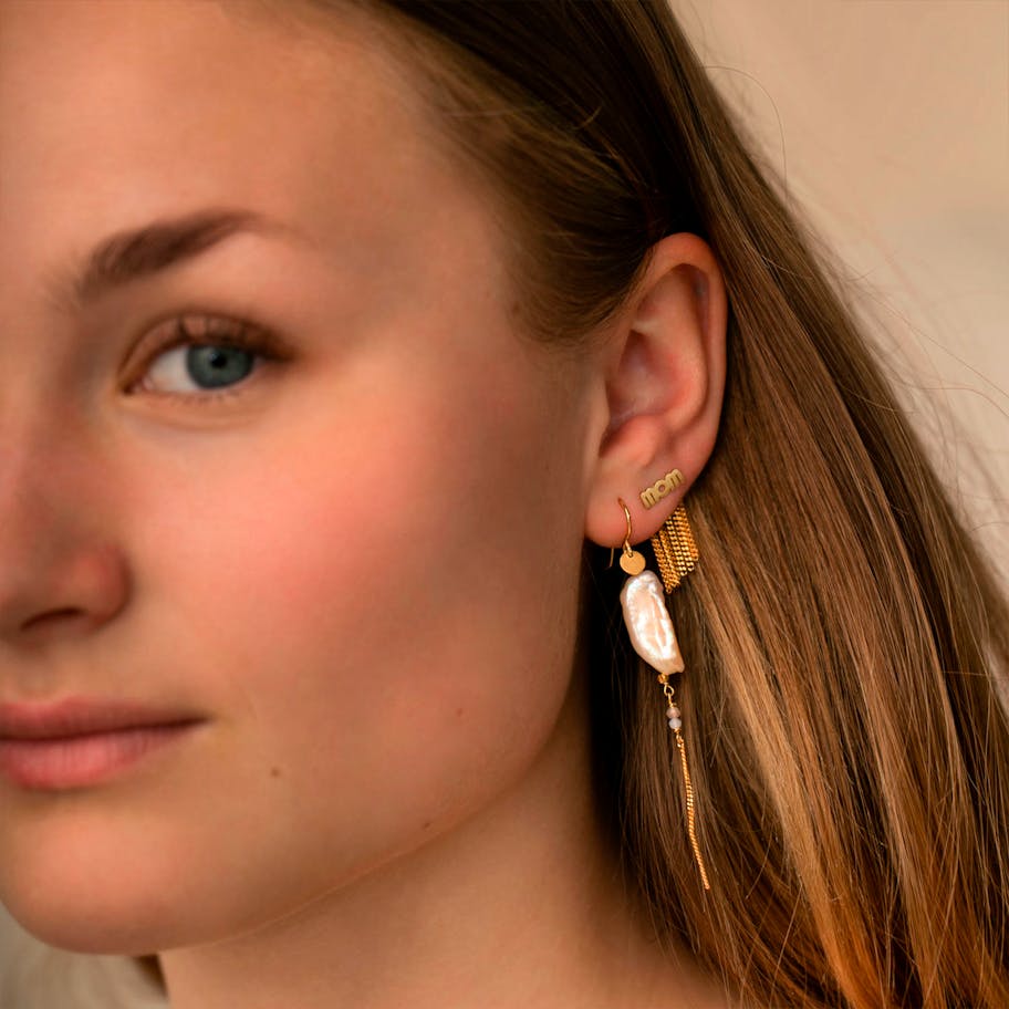 STINE A Jewelry — Dancing Chains Behind Ear STINE A Jewelry Dancing Chains Behind Ear — Örhängen