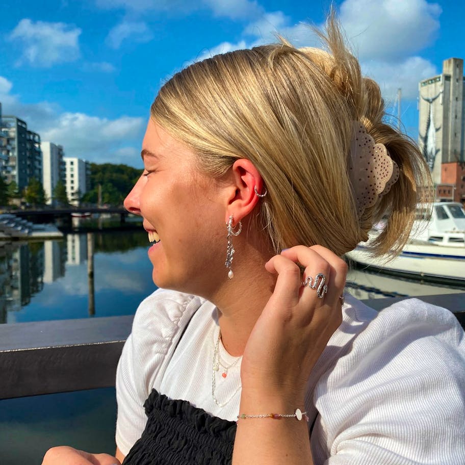 Sistie — Silke By Sistie Earcuff Sistie Silke By Sistie Earcuff — Örhängen