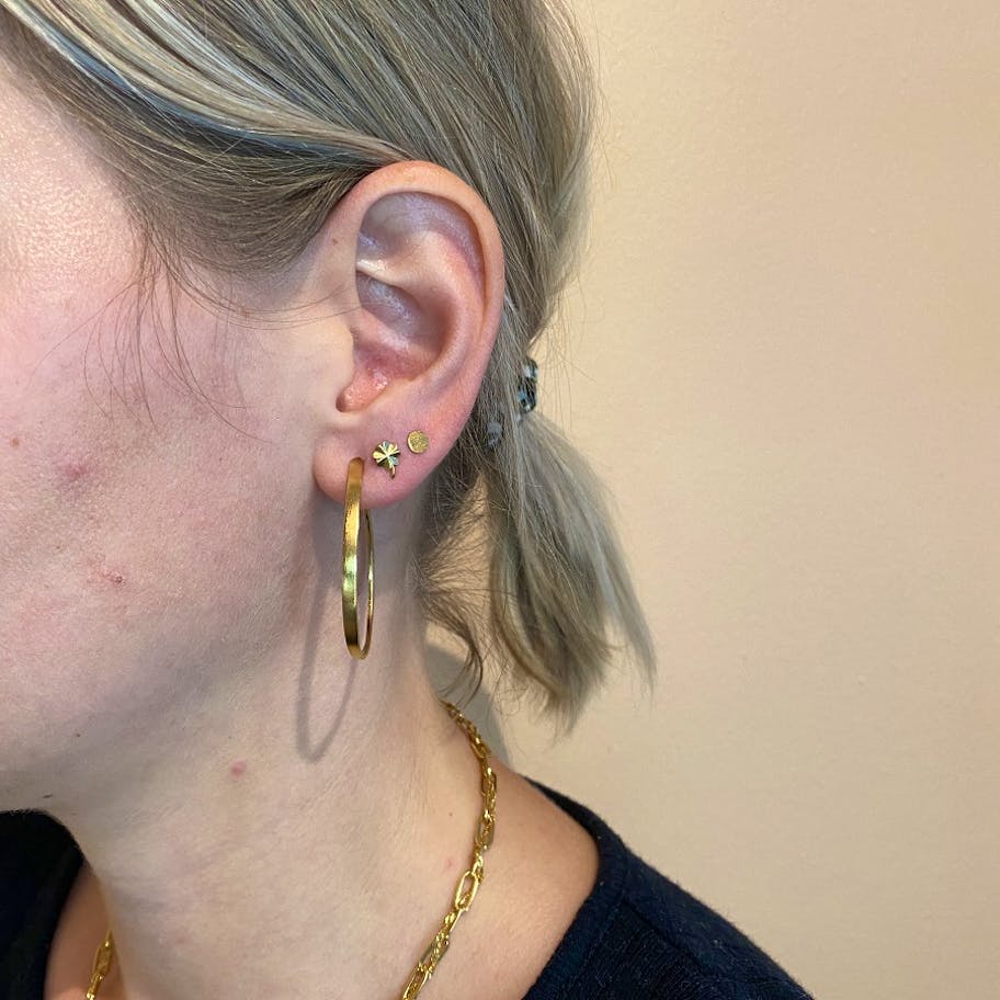 Pernille Corydon — Oval Creol earrings Pernille Corydon Oval Creol earrings — Örhängen