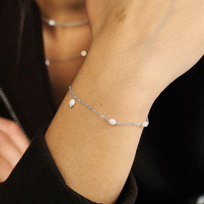 Studio Z — Trace Pearl Bracelet Studio Z Trace Pearl Bracelet — Bracelet