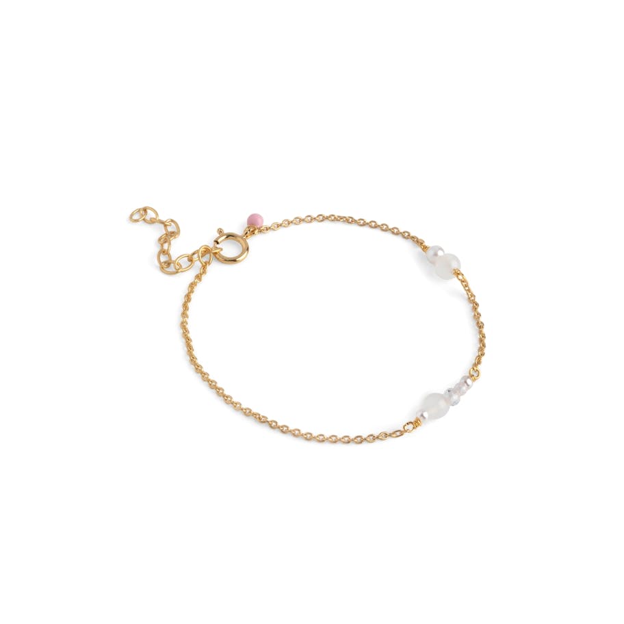 Enamel Copenhagen — Sofia Bracelet White and Pearls Enamel Copenhagen Sofia Bracelet White and Pearls — Armband