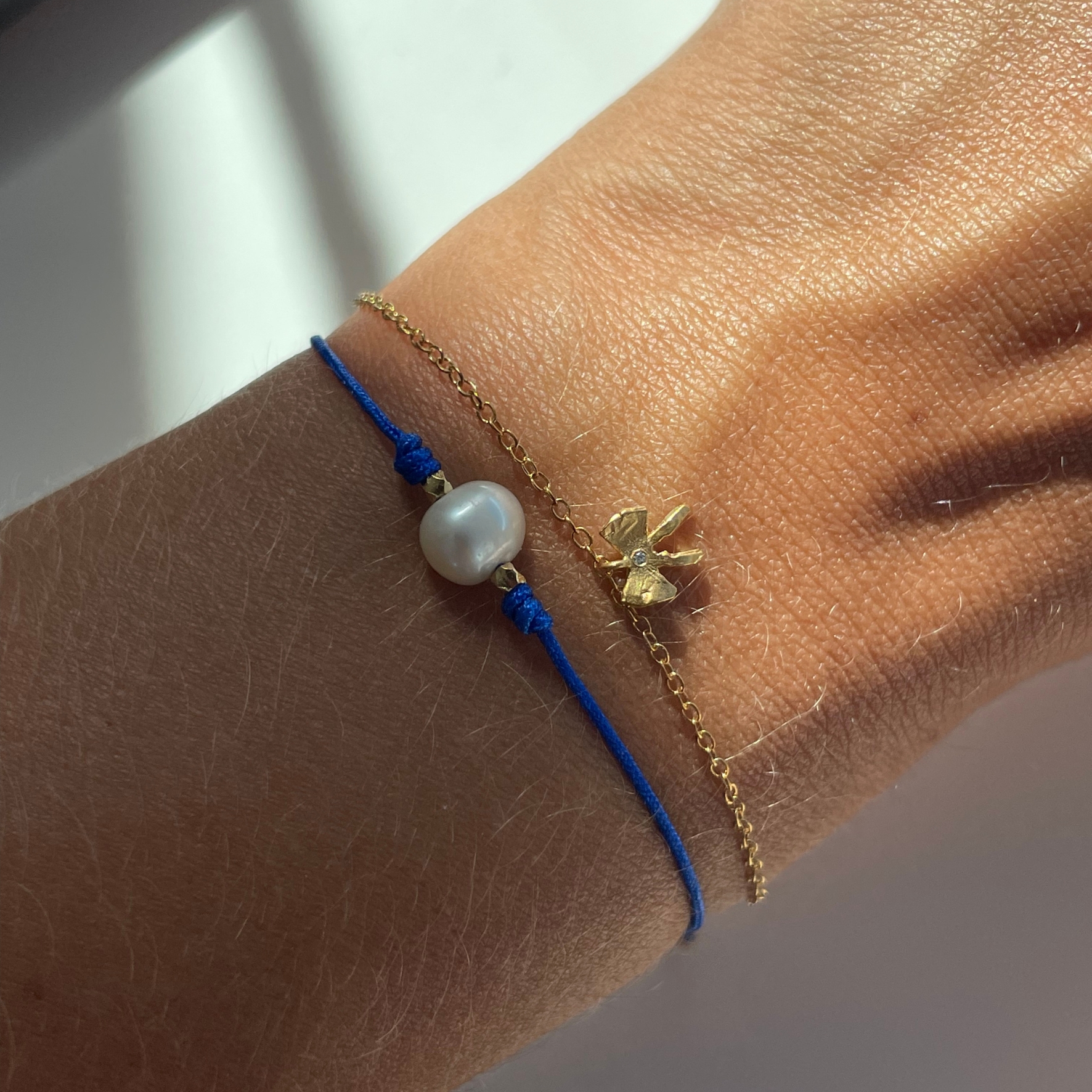 STINE A Jewelry Petit Bow With Stone Bracelet — Armbånd