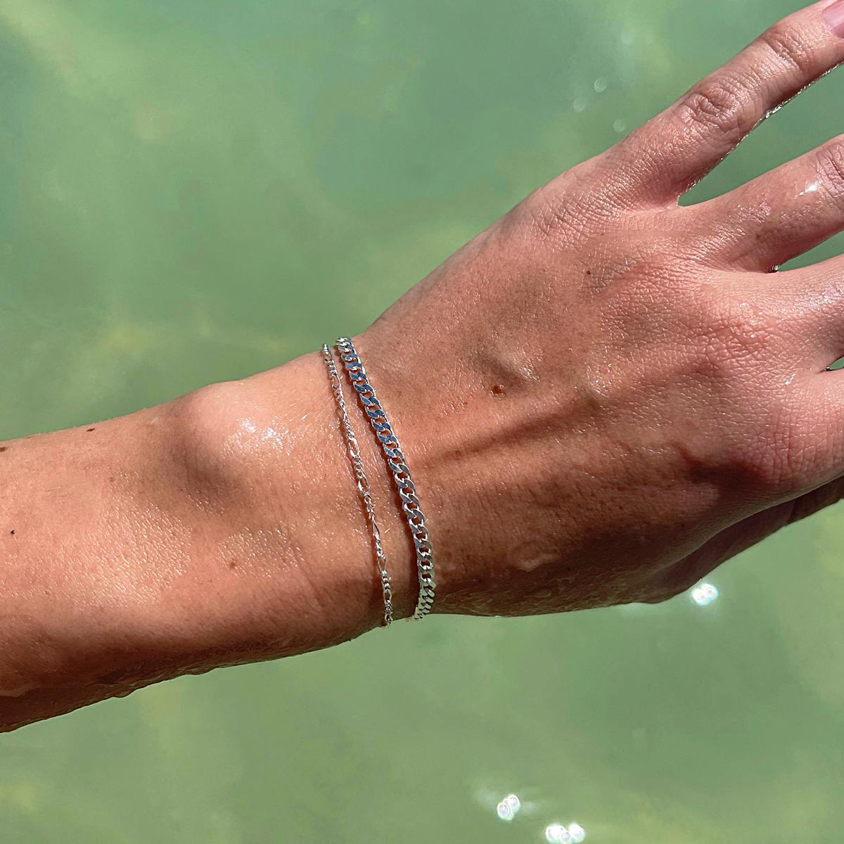 A-Hjort Jewellery — Frida Figaro Bracelet A-Hjort Jewellery Frida Figaro Bracelet — Náramek