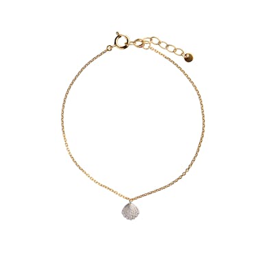 STINE A Jewelry — Tres Petit Vintage Shell Bracelet STINE A Jewelry Tres Petit Vintage Shell Bracelet — Bracelet