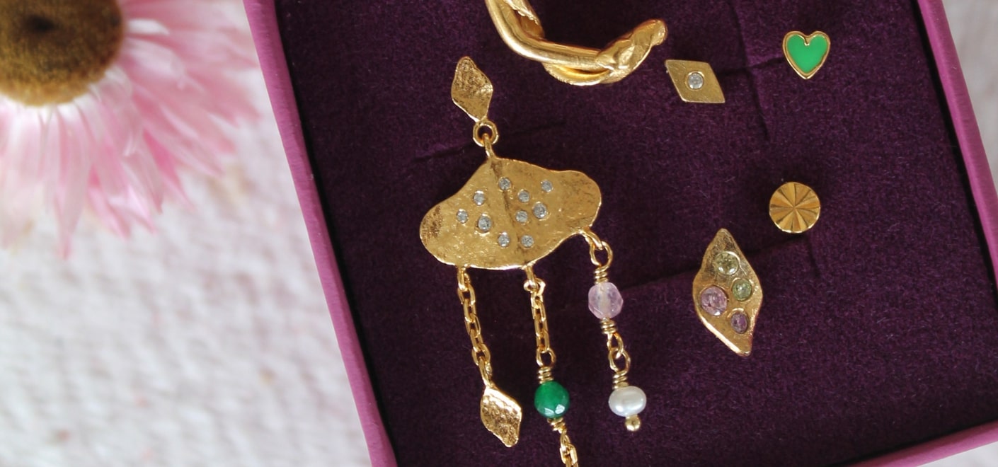 stine-a-jewelry-aw2022