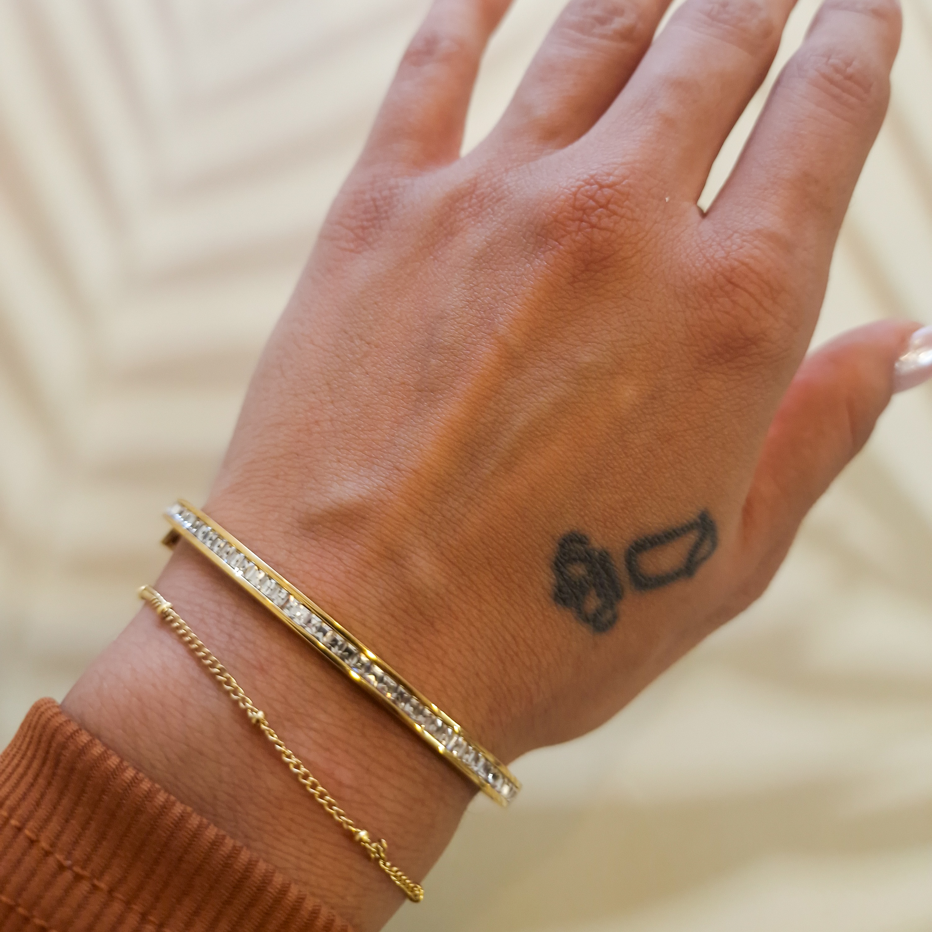 Ayo Copenhagen Selene Crystal Bangle — Armbånd