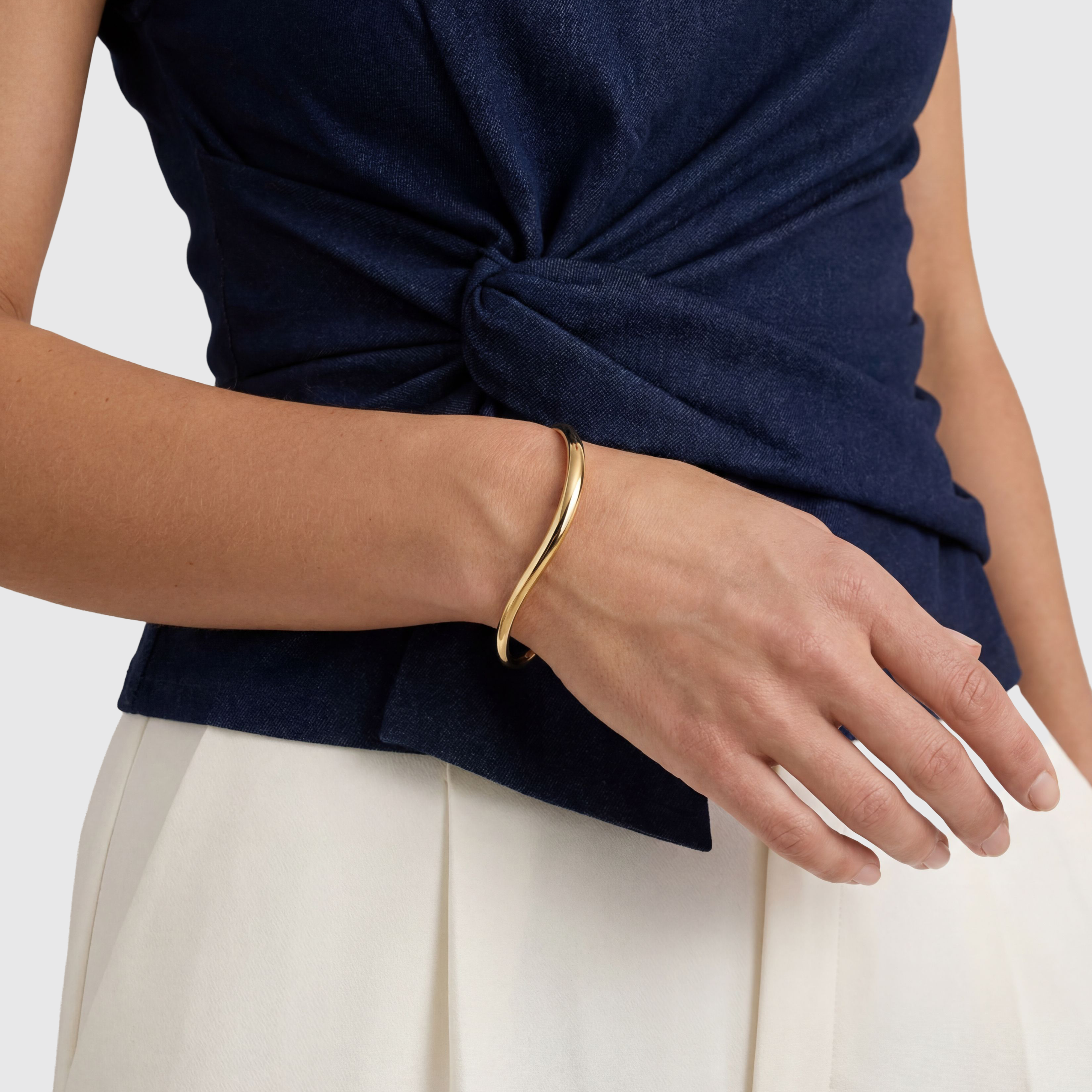 Sif Jakobs Jewellery Infinito Bangle — Bracelet