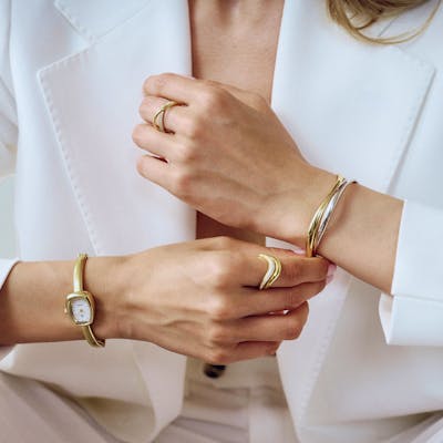 Sif Jakobs Jewellery — Infinito Bangle Sif Jakobs Jewellery Infinito Bangle — Ranneke
