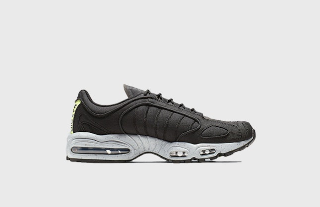 Nike Air Max Tailwind 4 "Black Ripstop"