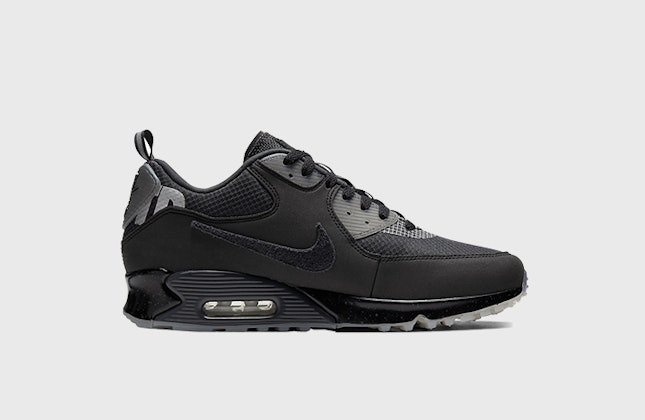 Undefeated x Nike Air Max 90 (Black) Undefeated x Nike Air Max 90 (Black)
