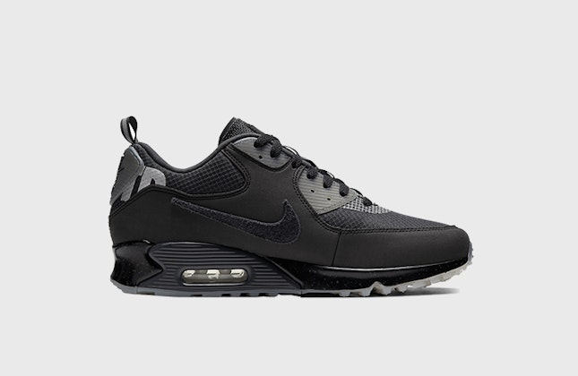 Undefeated x Nike Air Max 90 (Black)