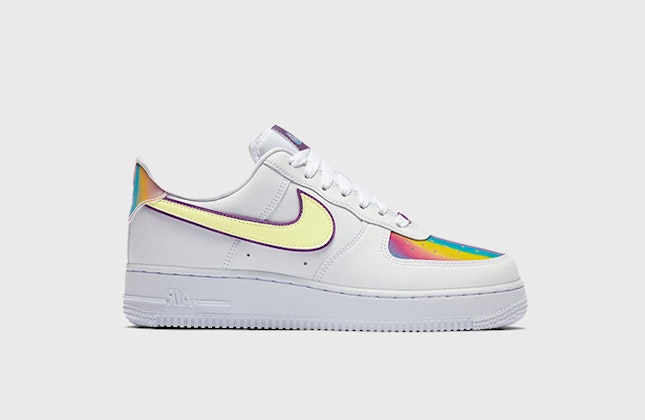 Nike Air Force 1 Wmns "Easter" Nike Air Force 1 Wmns "Easter"