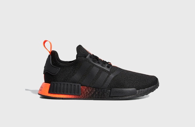 Star Wars x adidas NMD R1 "Darth Vader" Star Wars x adidas NMD R1 "Darth Vader"