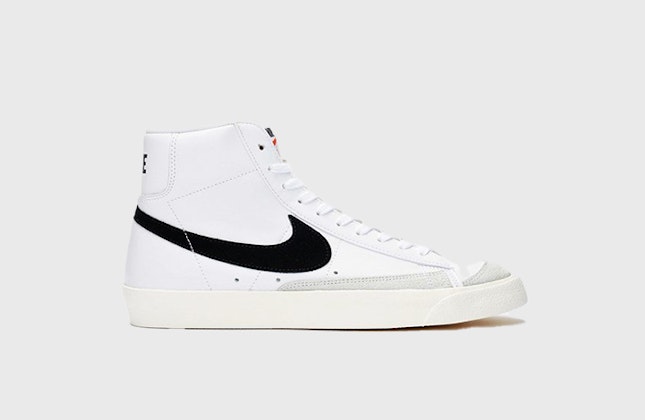 Nike Blazer Mid 77 VNTG (White/Black) Nike Blazer Mid 77 VNTG (White/Black)