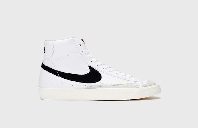 Nike Blazer Mid 77 VNTG (White/Black)