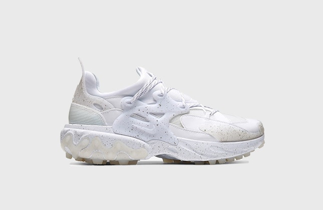 Undercover x Nike React Presto "Triple White" Undercover x Nike React Presto "Triple White"