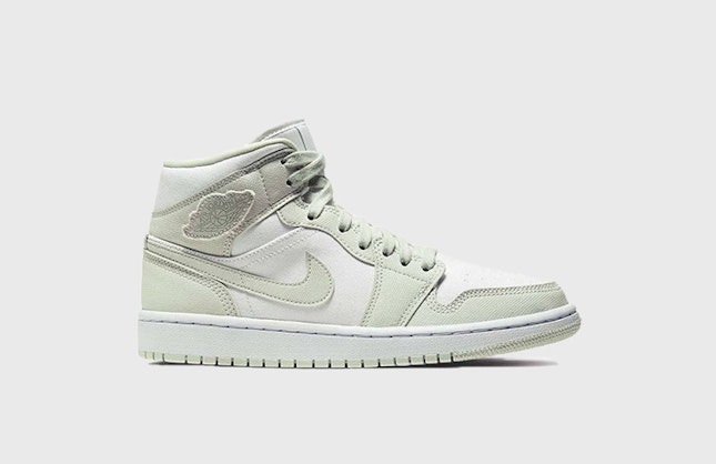 Air Jordan 1 Wmns "Spruce Aura"