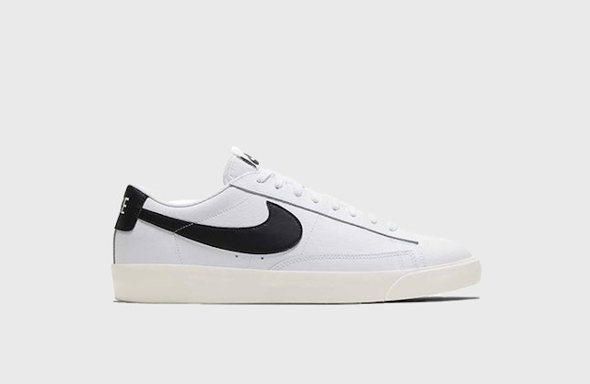 Nike Blazer Low (White/Black)