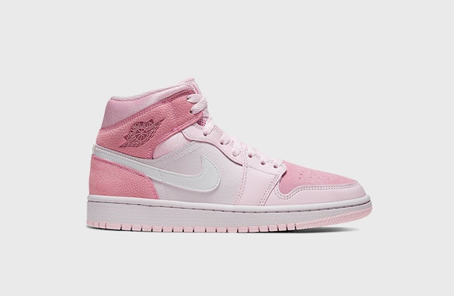 Air Jordan 1 Mid "Digital Pink”