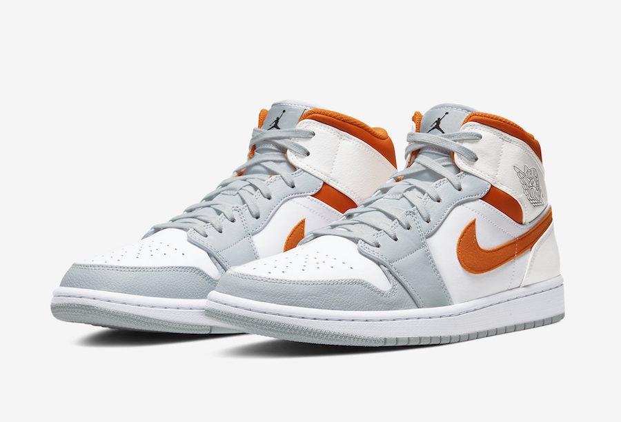 Air Jordan 1 Mid “Texas Longhorns”