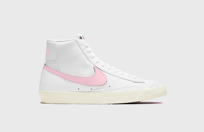 Nike Blazer Mid ’77 (White/Pink)