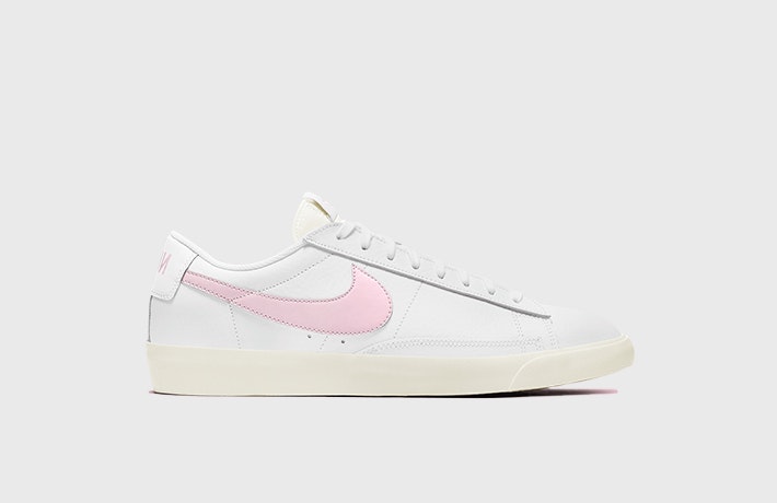 Nike Blazer Low (White/Pink)