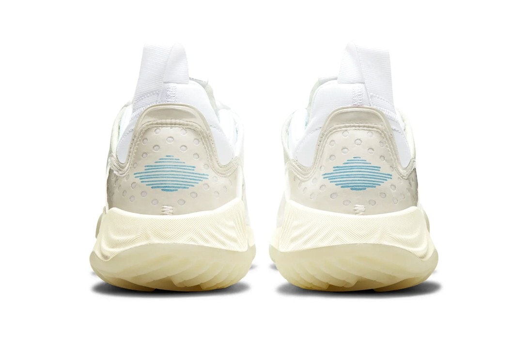 Jordan Delta SP “Sail”