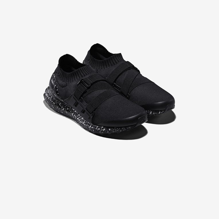 adidas Ultra Boost aH001 (Black)
