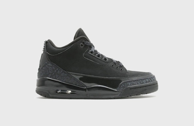 Air Jordan 3 Retro “Black Cat”