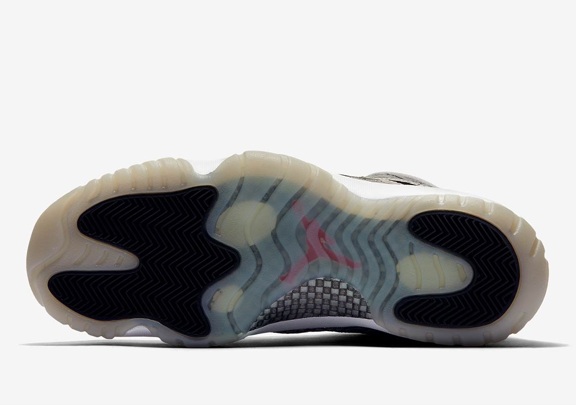 Air Jordan 11 Low "Black Cement"