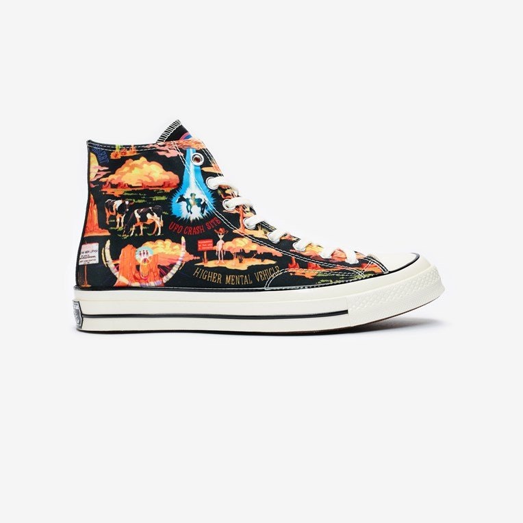 Converse Twisted Resort Chuck 70 HI (Black")