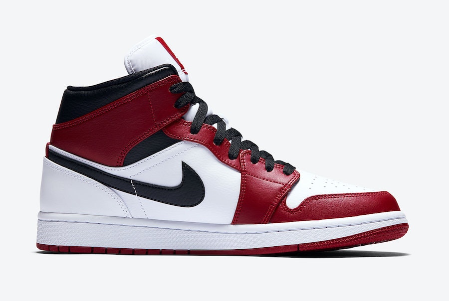 Air Jordan 1 Mid “Chicago”