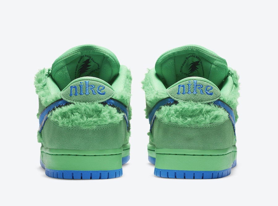 Grateful Dead x Nike SB Dunk Low "Green Bear"