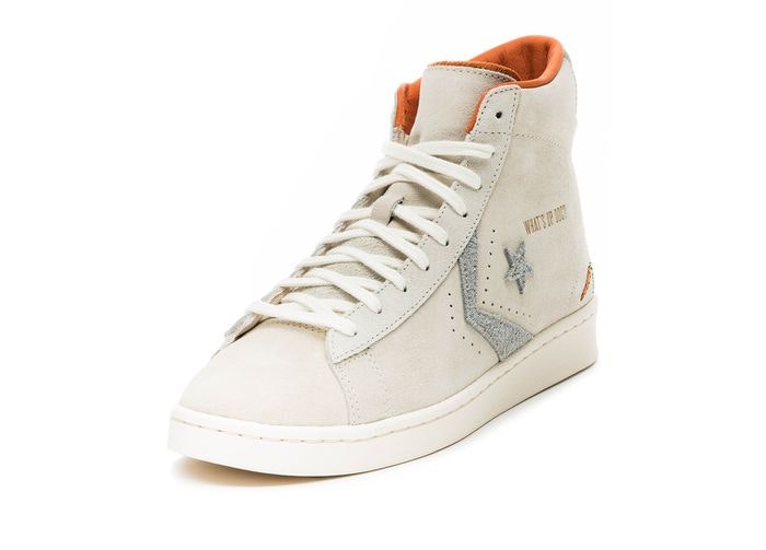 Bugs Bunny x Converse Pro Leather Hi