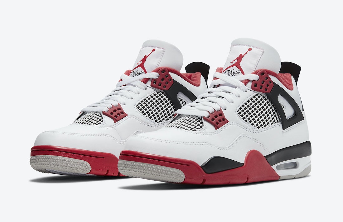 Air Jordan 4 "Fire Red"