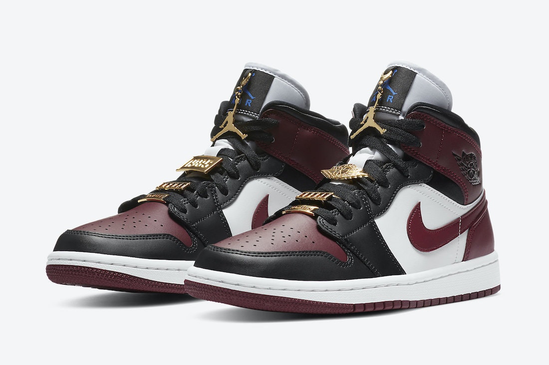 Air Jordan 1 Mid "Maroon"