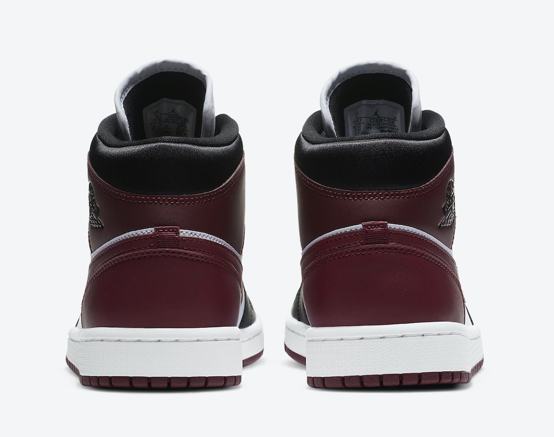 Air Jordan 1 Mid "Maroon"