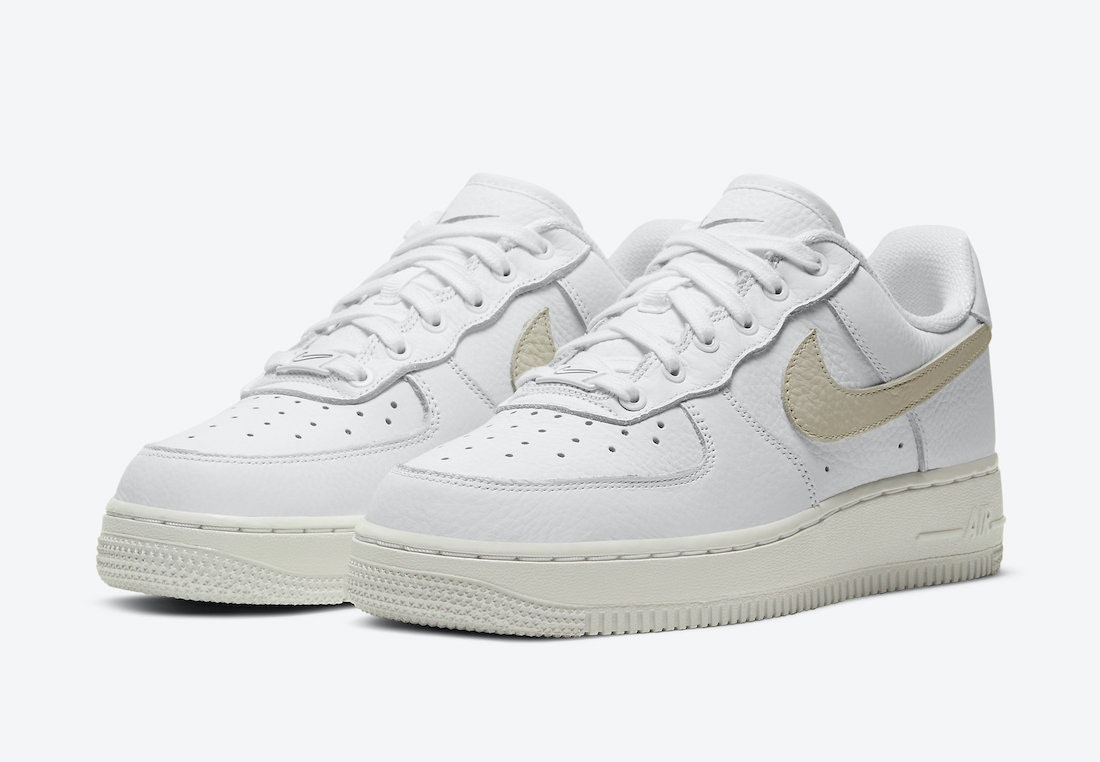 Nike Air Force 1 Wmns "Light Bone"